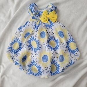 Baby Essentials white w/blue & yellow flowers sleeveless bubble romper 3m